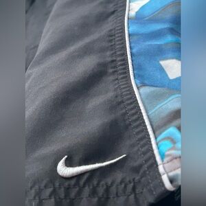 Nike Swim Trunks Men’s Large Black Blue Board Shorts Lined Athletic Beach